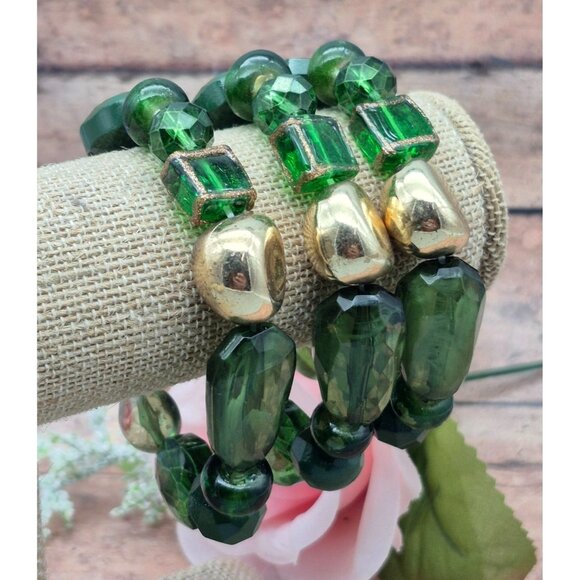 Set of 3 Green & Gold Tone Stretch Bracelet One Size Stackable Mixed Bead - Picture 1 of 6